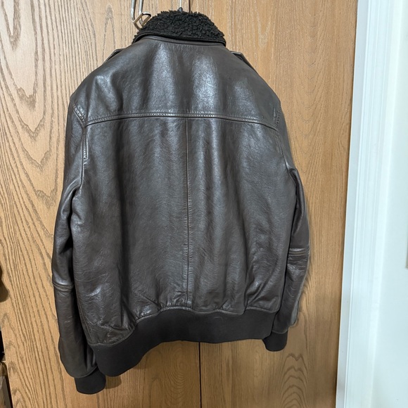 Banana Republic Factory Men’s Aviator Bomber Leather Jacket - Picture 5 of 8